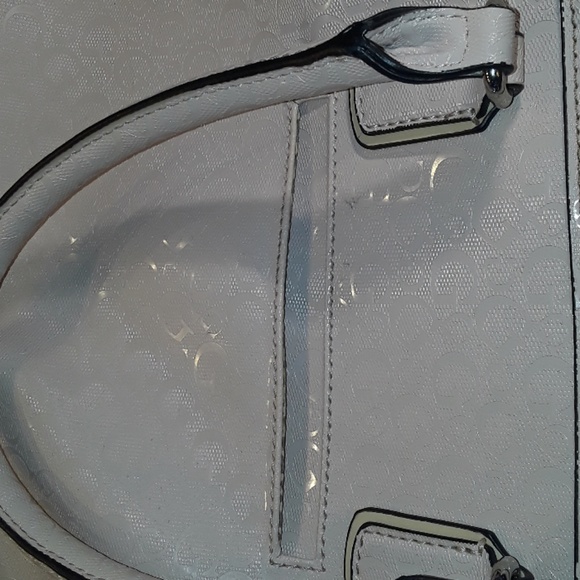 Vintage Guess Off Pink Guess Bag - Picture 3 of 8